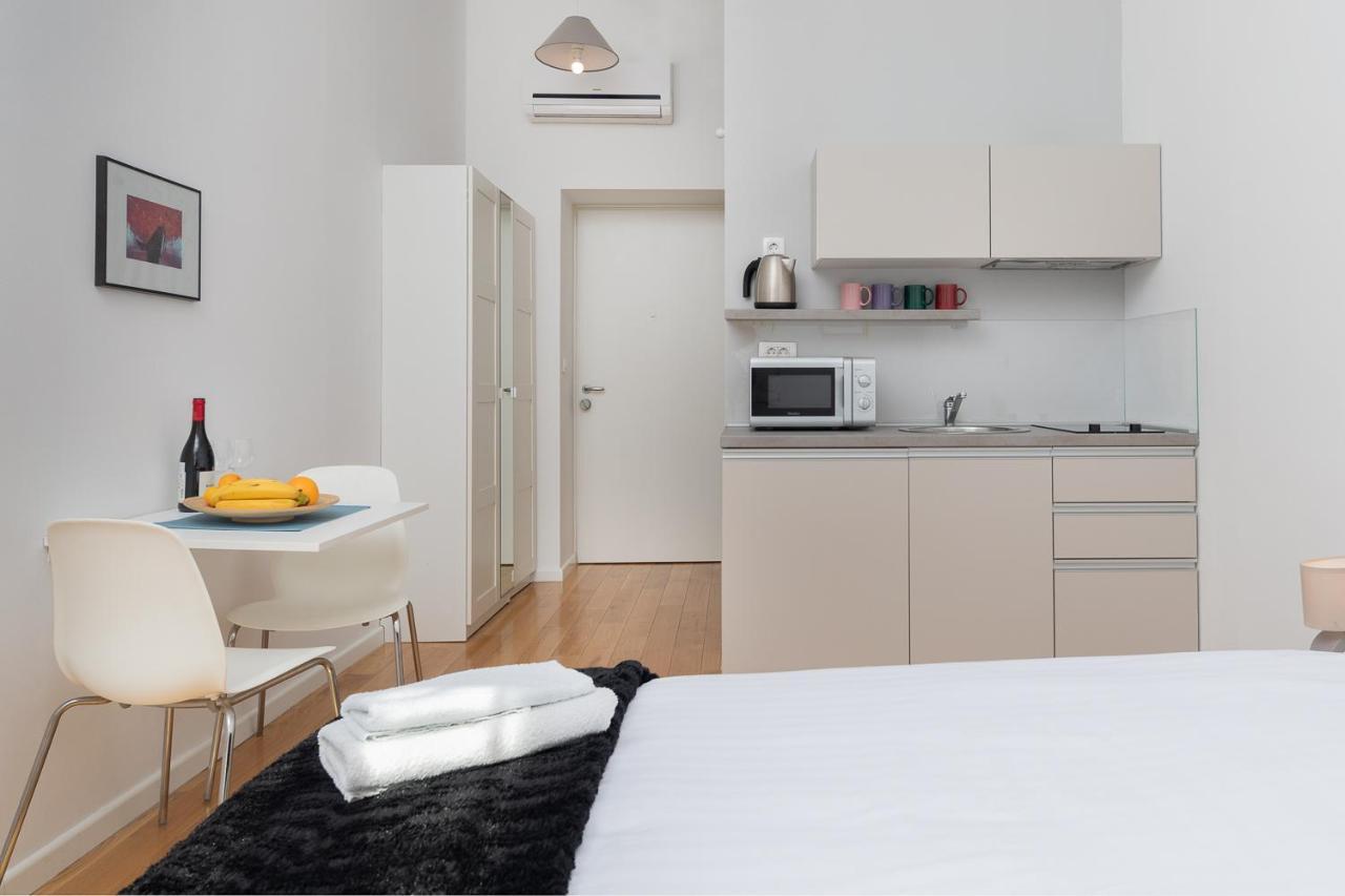 Modern Studio Near Park Zrinjevac And Main Square 萨格勒布 外观 照片